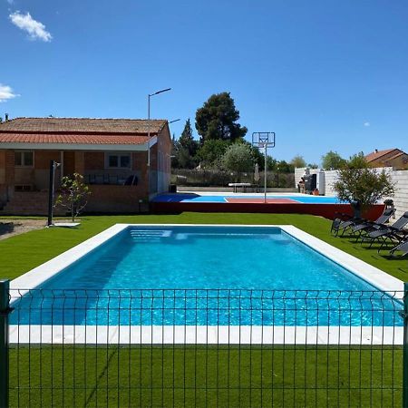 Casa Con Piscina, Villa Alarilla Fuentiduena de Tajo Екстер'єр фото