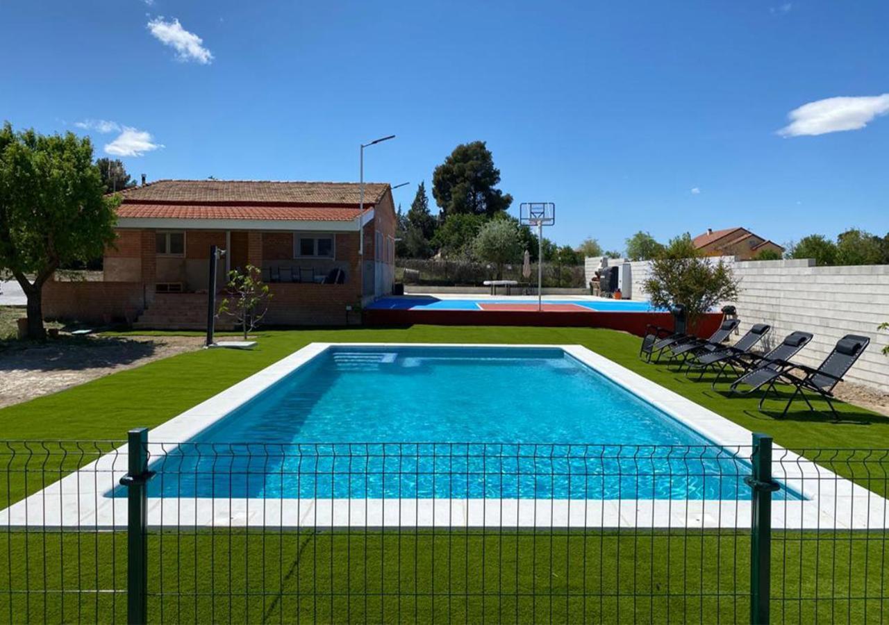 Casa Con Piscina, Villa Alarilla Fuentiduena de Tajo Екстер'єр фото